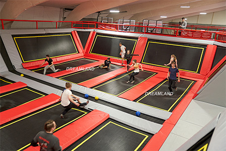 How to Choose Commercial Trampoline Equipment for Your Trampoline Park