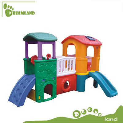 outdoor plastic cubby house